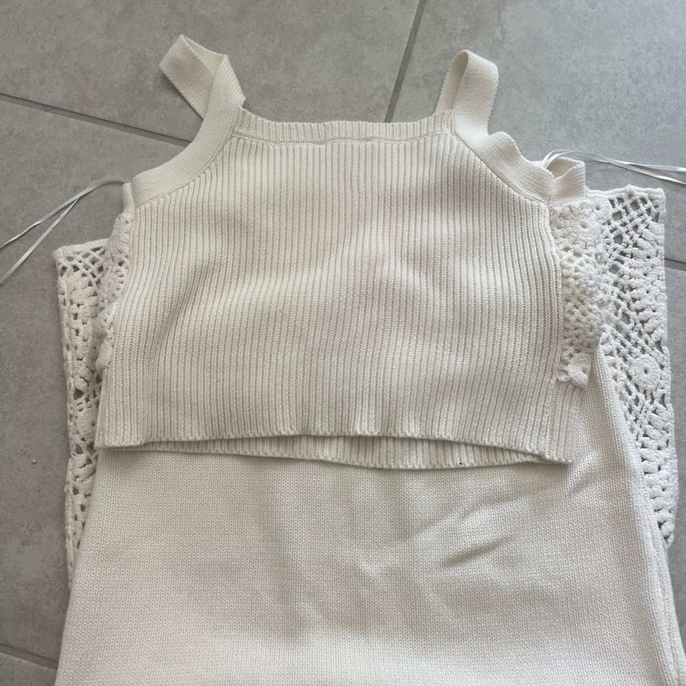 House of Harlow 2 piece crochet set - Picture 5 of 5
